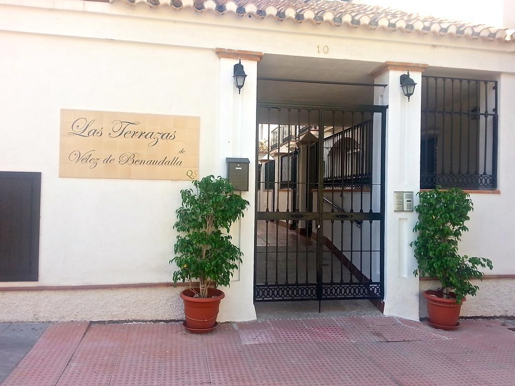 Velez Apartment Velez de Benaudalla Luaran gambar