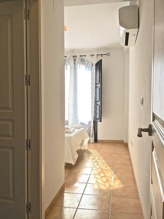 Velez Apartment Velez de Benaudalla Luaran gambar